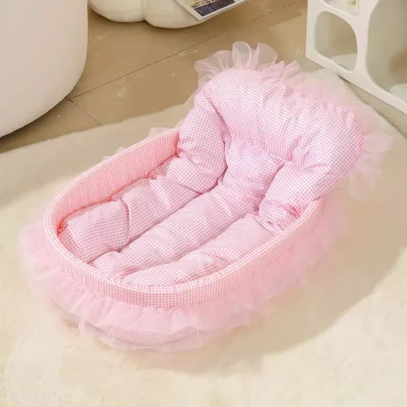 Cute Lace Trim Pet Princess Bed Oval For Small Dogs