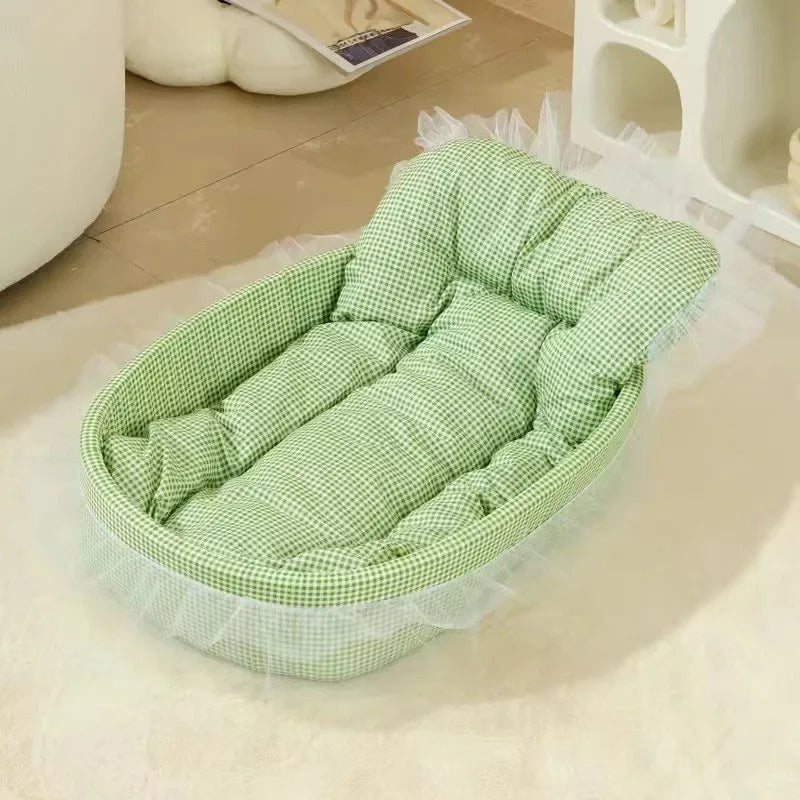 Cute Lace Trim Pet Princess Bed Oval For Small Dogs
